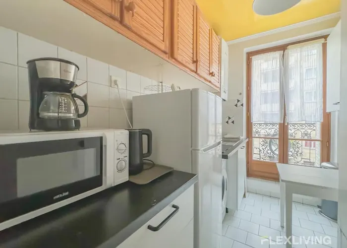Flexliving - Whole Flat - Hameau Appartement Parijs